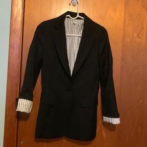 Women’s suit jacket/blazer